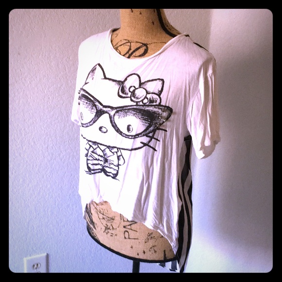 Hello Kitty Tops - Hello Kitty graphic tee with high low hem